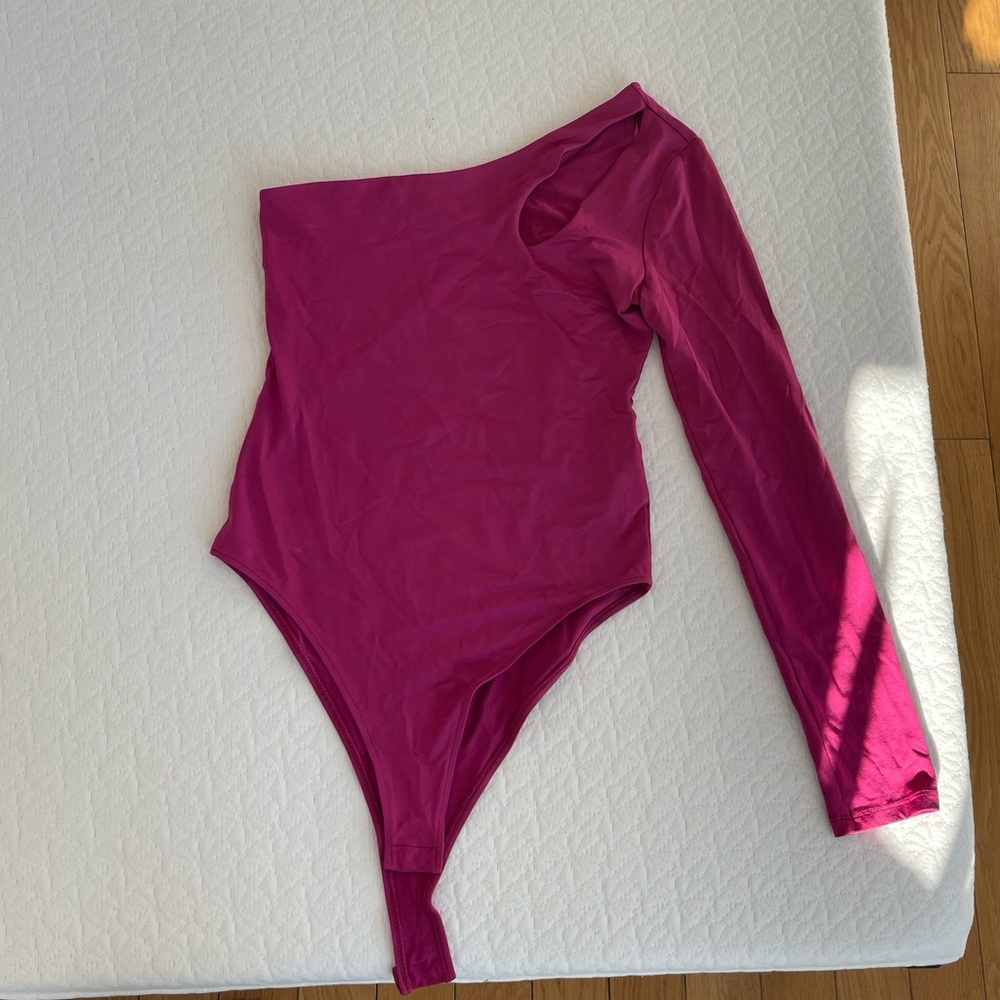 Zara One shoulder long sleeve bodysuit